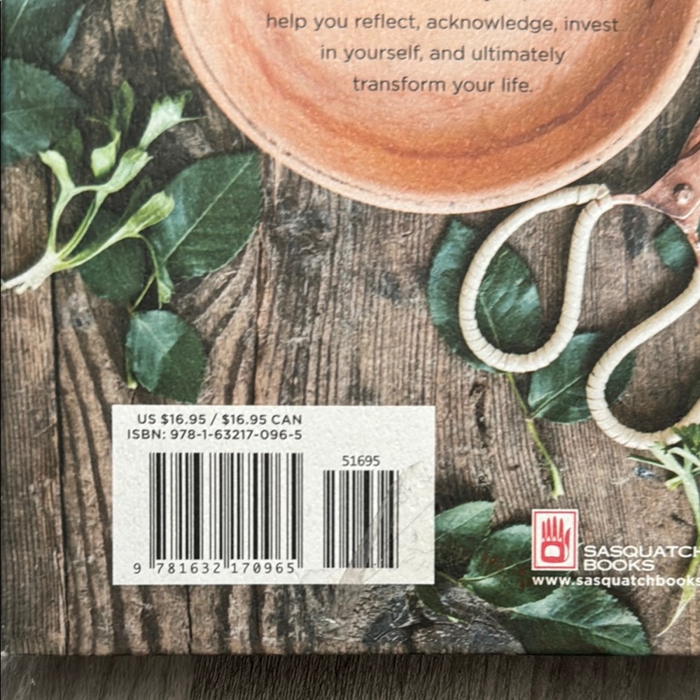 52 Lists for Happiness Journal by Moorea Seal - Picture 2 of 16